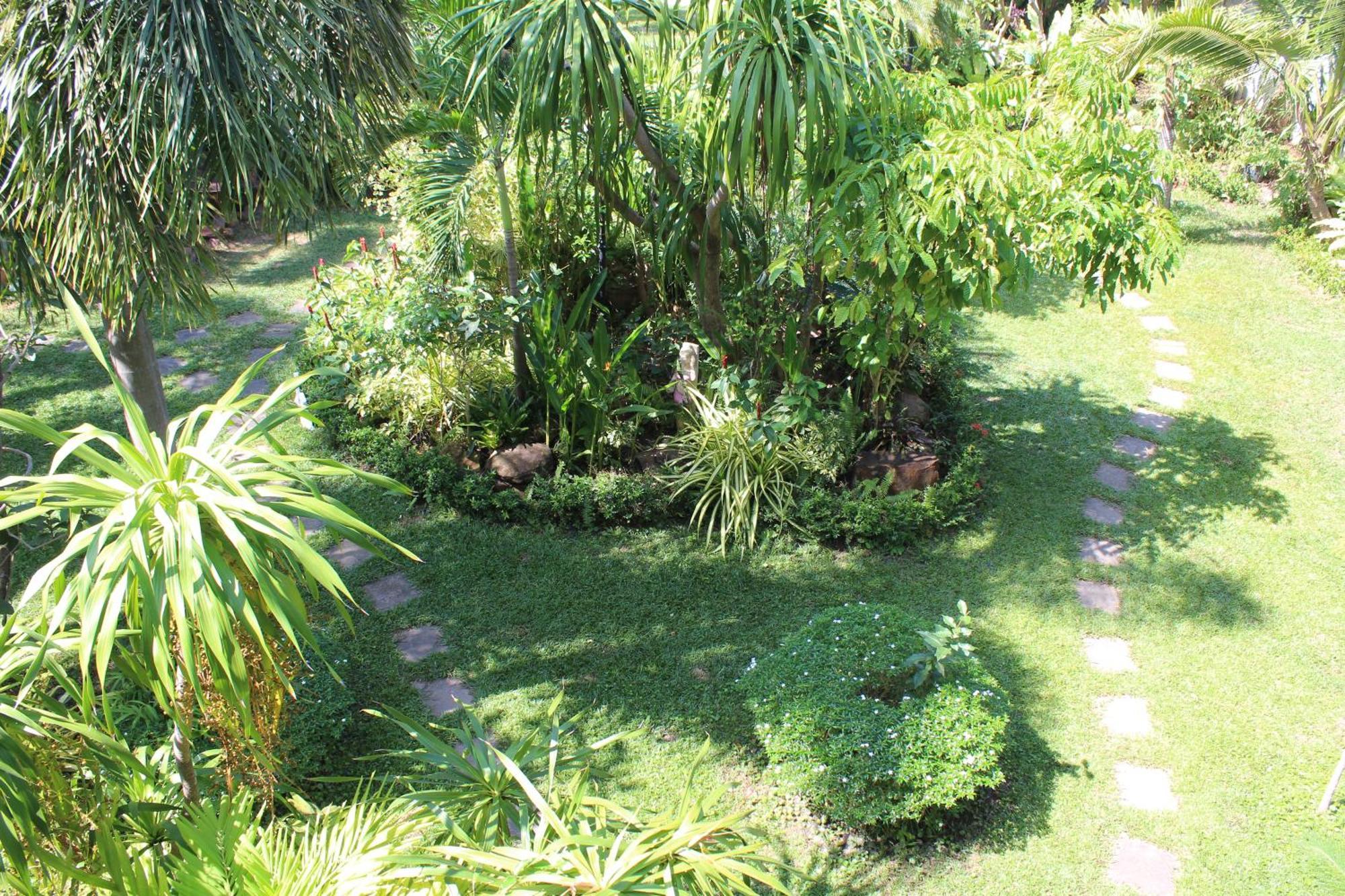 White Elephant Resort Surin Exteriör bild