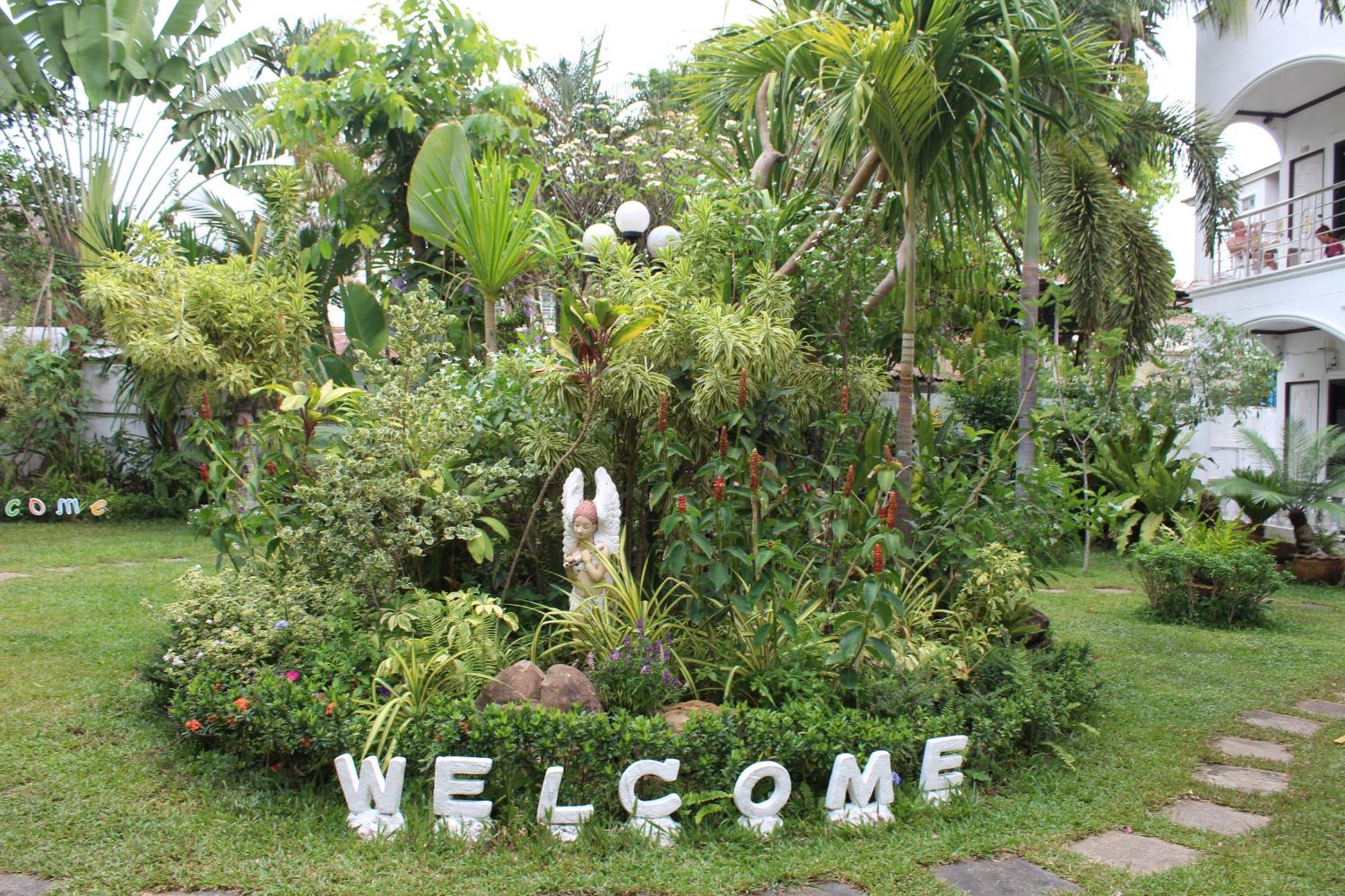 White Elephant Resort Surin Exteriör bild