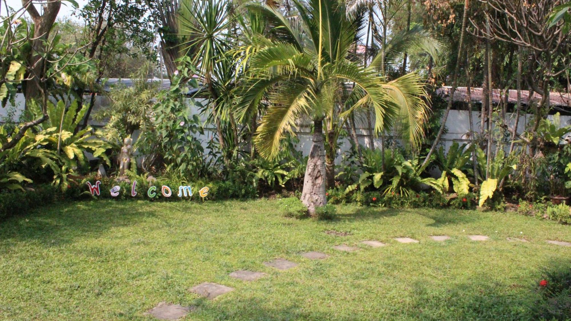 White Elephant Resort Surin Exteriör bild